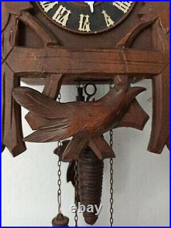 17 Antique Large Black Forest Cuckoo Clock Carved Wood