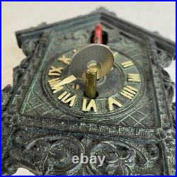 1933 Lux Lacy Edge Cuckoo No. 311 Bobbing Bird Cuckoo Pendulette Clock W Key