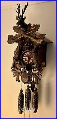 8-Day Hunter with Animal Carvings August Schwer German Black Forest Cuckoo