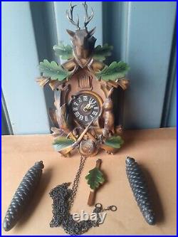 ANTIQUE GERMANY BLACK FOREST wall CUCKOO CLOCK DEER 1950s TESTED funtional