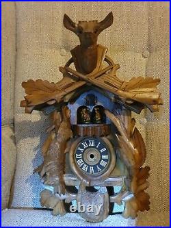 Antique black forest cuckoo clock case! Hunters! Stunning! Rare