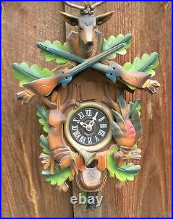 Backmaier & Klemmer PAINTED WOOD HUNTER CUCKOO CLOCK Complete U. S. ZONE GERMANY