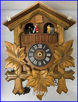 Cuckoo Clock with Five Leaves, One bird and Dancers (with Musical Movement)
