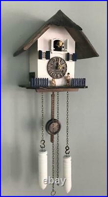 Cuckoo clock black forest North Sea house quarz germany carved thatched roof