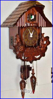 Cuckoo clock black forest quartz wood batterie wall clock handmade