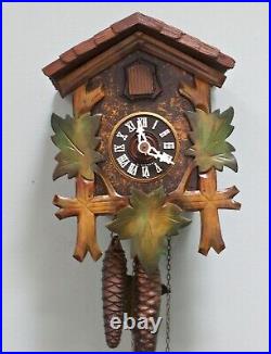 Cuckoo clock west Germany Black Forest vintage excellent condition works great
