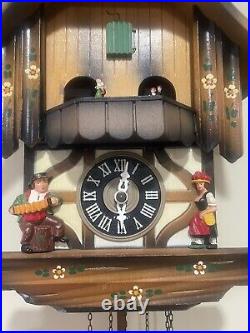 E. SCHMECKENBECHER Dancing Couples Cuckoo Clock German Musical Dancers Working