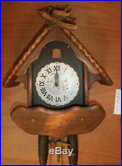 German Black Forest Herbert Herr Linden Wood 8 Day Cuckoo Clock CK2511