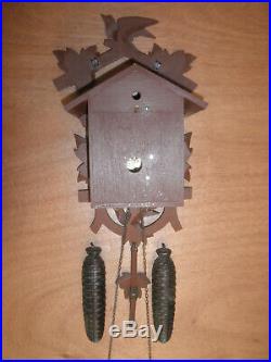 German Black Forest made Herbert Herr Linden Wood 8 Day Cuckoo Clock CK2081