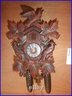 German Black Forest made Herbert Herr Linden Wood 8 Day Cuckoo Clock CK2532