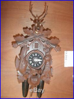 German Black Forest made Hunter Linden Wood 8 Day Cuckoo Clock CK2503