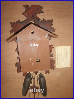 German Black Forest made Schmeckenbecher Linden Wood 8 Day Cuckoo Clock CK3031
