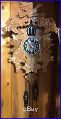Kaiser Quartz Pendulum Cuckoo Clock Carved Wood, Birds, Leaves, Forest Euc