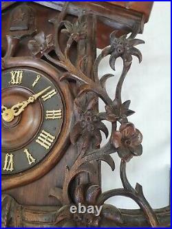 Large Antique Carved Black Forest German 8 day Cuckoo Clock