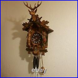 Large Vintage 8 Day Black Forest Hunter Cuckoo Clock