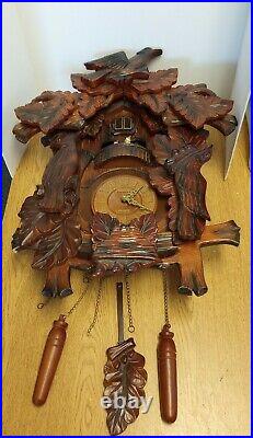 Large Vintage German Style Carved Wood Cuckoo Clock Repair Or Restoration (C)
