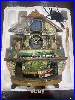 Memories of Steam Flying Scotsman Cuckoo Clock-Bradford Exchange OPEN BOX