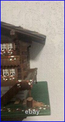 Musical Chalet Cuckoo Clock WORKS! Keeps Time FREE SHIP