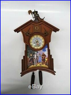 RARE Bradford Exchange WIZARD OF OZ Wood Cuckoo Clock