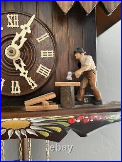 Regula Cuckoo Clock 25 D vintage Made in Germany Musical Chopping Wood