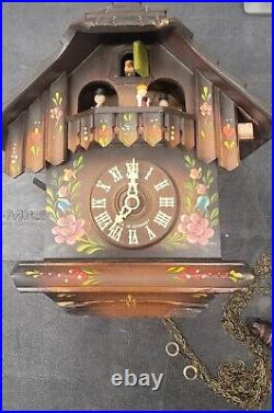 Schneider cuckoo clock made in Germany excellent condition woodcutter