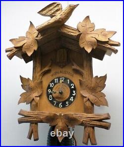 Stunning Antique Vienna Austria Wood Movement Deeply Carved 1885 Cuckoo Clock