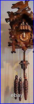 Swiss Reuge Romance Cuckoo Clock 6307 Der Frohliche Wanderer Edelweiss Dancers