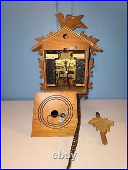 Traditional Carved Black Forest Blonde Cuckoo Clock Company Germany