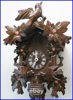 Very Nice German Black Forest Animated Birds Nest & Chicks Carved Cuckoo Clock