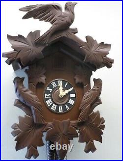 Very Nice Old German Black Forest 3 Bird Working Large Hand Carved Cuckoo Clock