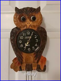 Vintage 1950's Carved Figural Owl'Moving Eyes' Cuckoo Wall Clock Kyowa Japan