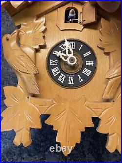 Vintage 1963 German Emil Schmeckenbecher Black Forest Cuckoo Clock Stag & Birds