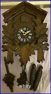 Vintage Antique Schmeckenbecher German Black Forest Wood Cuckoo Clock Regula 853