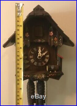 Vintage Chalet Flowers Trees Cuckoo Clock Wood Pile Weight Driven 7.5 x 7.5
