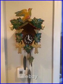 Vintage Cuckoo Clock Working Condition Hand Painted. Collectible