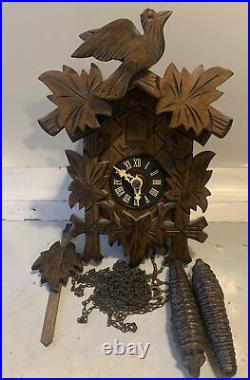 Vintage German Black Forest Carved Birds Quail Cuckoo Clock