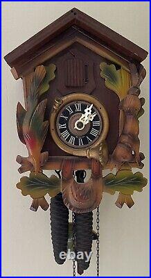Vintage Germany Leaves Bird Quail Rabbit Hunter 1 Day Cuckoo Clock