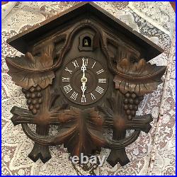 Vintage Large Dark Wood Grapes Leaves Cuckoo Clock Made in Brazil 1991 Parts