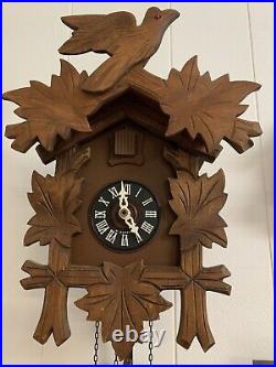Vintage West German Cuckoo Clock / Runs Great