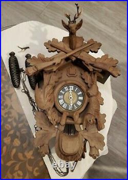 Vintage West Germany 8-Day Black Forrest Hunter's Cuckoo Clock Schmeckenbecher