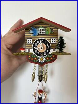Vintage Wooden Small Mini 5 German Swiss Chalet Bird Hanging Cuckoo Clock WithKey