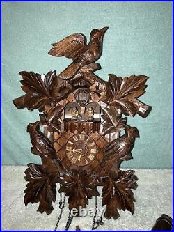 Vintage wood weight REGULA movement cuckoo clock black Forrest dancing Folk READ