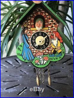 Vtg Snow White Seven Dwarves Cuckoo Clock Germany Painted Wood 40s DOES NOT WORK